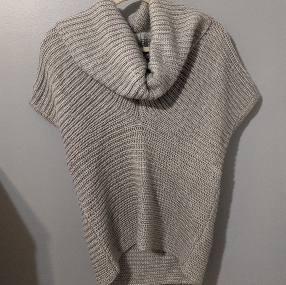 Ralph Lauren Knit Sweater - Picture 2 of 6